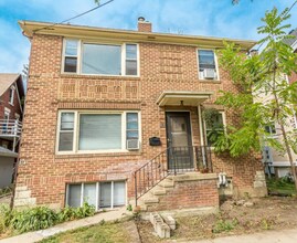 Building Photo - 316-318 S Brooks St