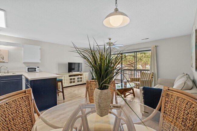 Foto del edificio - ***Seasonal rental with all utilities avai...