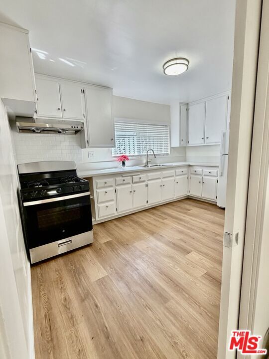 Building Photo - 829 Alpine St