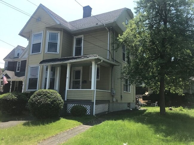 Foto del edificio - Updated 3 Bedroom 2 Bath Single Family