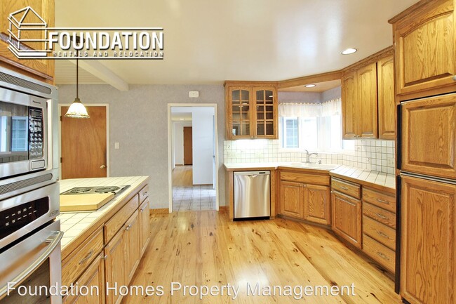 Foto del edificio - 3 br, 2.5 bath House - 49 Old Rancheria Road