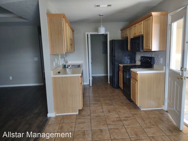 Building Photo - 2 br, 2 bath House - 791 Whippoorwill Drive