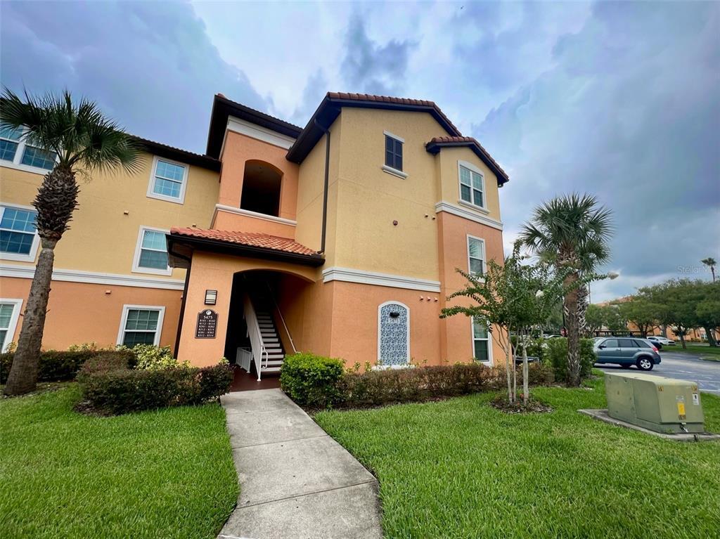 5475 Vineland Rd Unit 8210, Orlando, FL 32811 Condo for Rent in