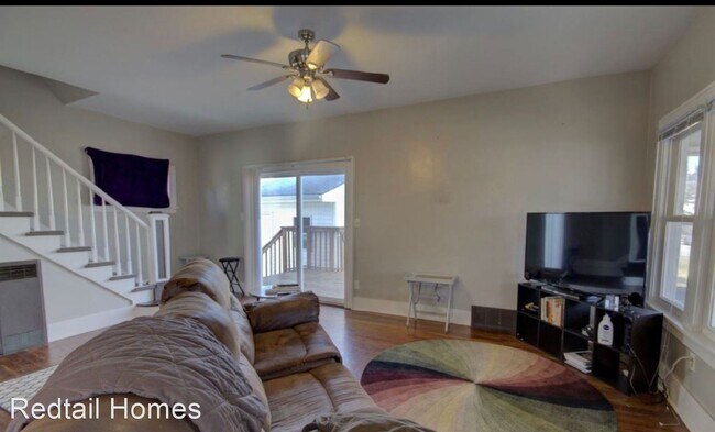 Building Photo - 3 br, 1 bath House - 1104 E Colorado St