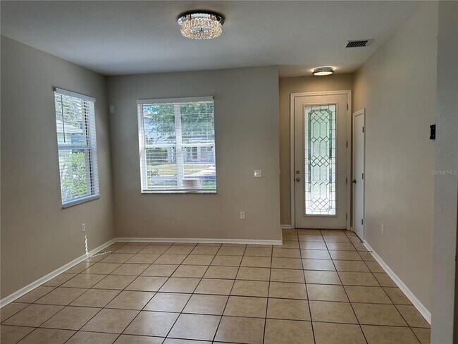 Building Photo - 11253 Running Pine Dr