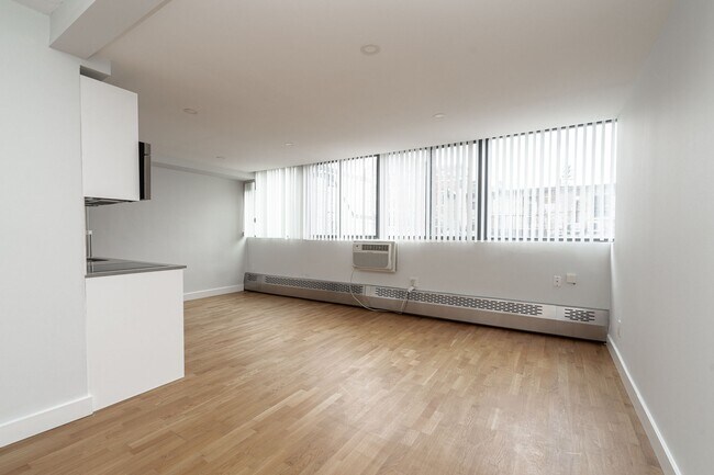 Photo du bâtiment - 800 Richmond St W