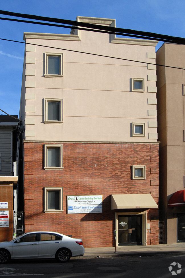 Building Photo - Bayard Street Apartments