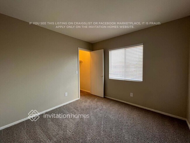 Foto del edificio - 11814 W Cortez St