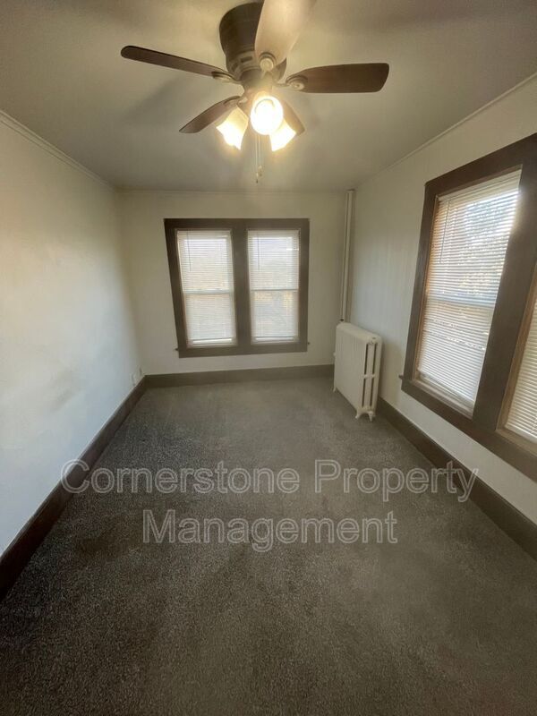 Building Photo - 910 2nd Ave N