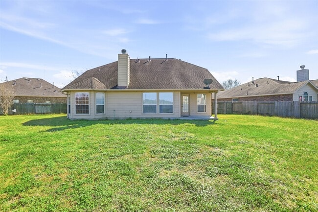 Building Photo - 6802 Claire Brook Dr