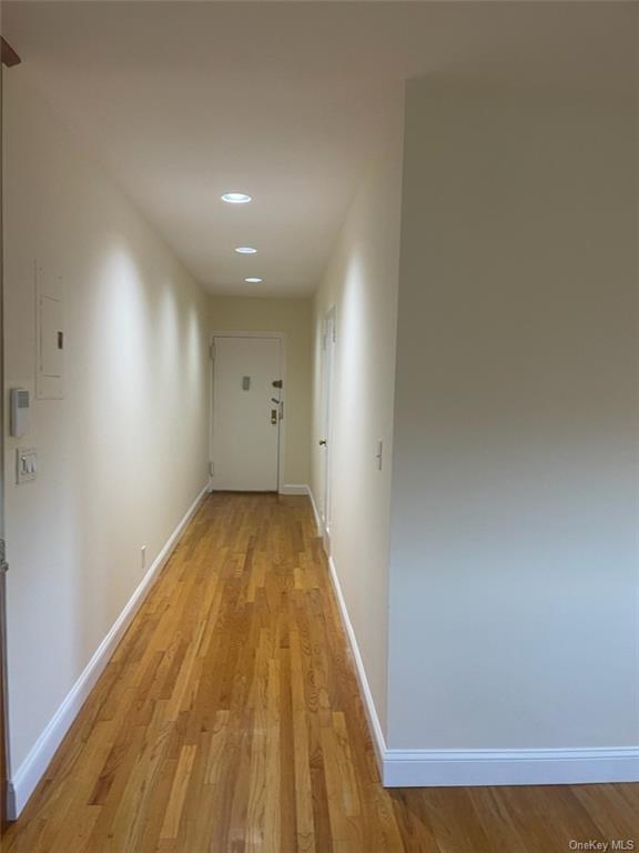 Building Photo - 1 Elm St