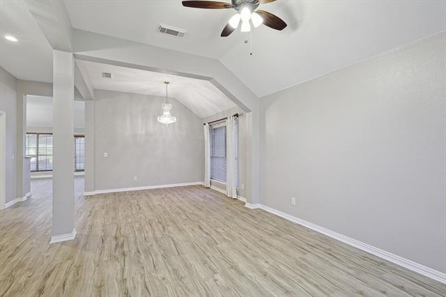 Building Photo - 1658 Shannon Dr