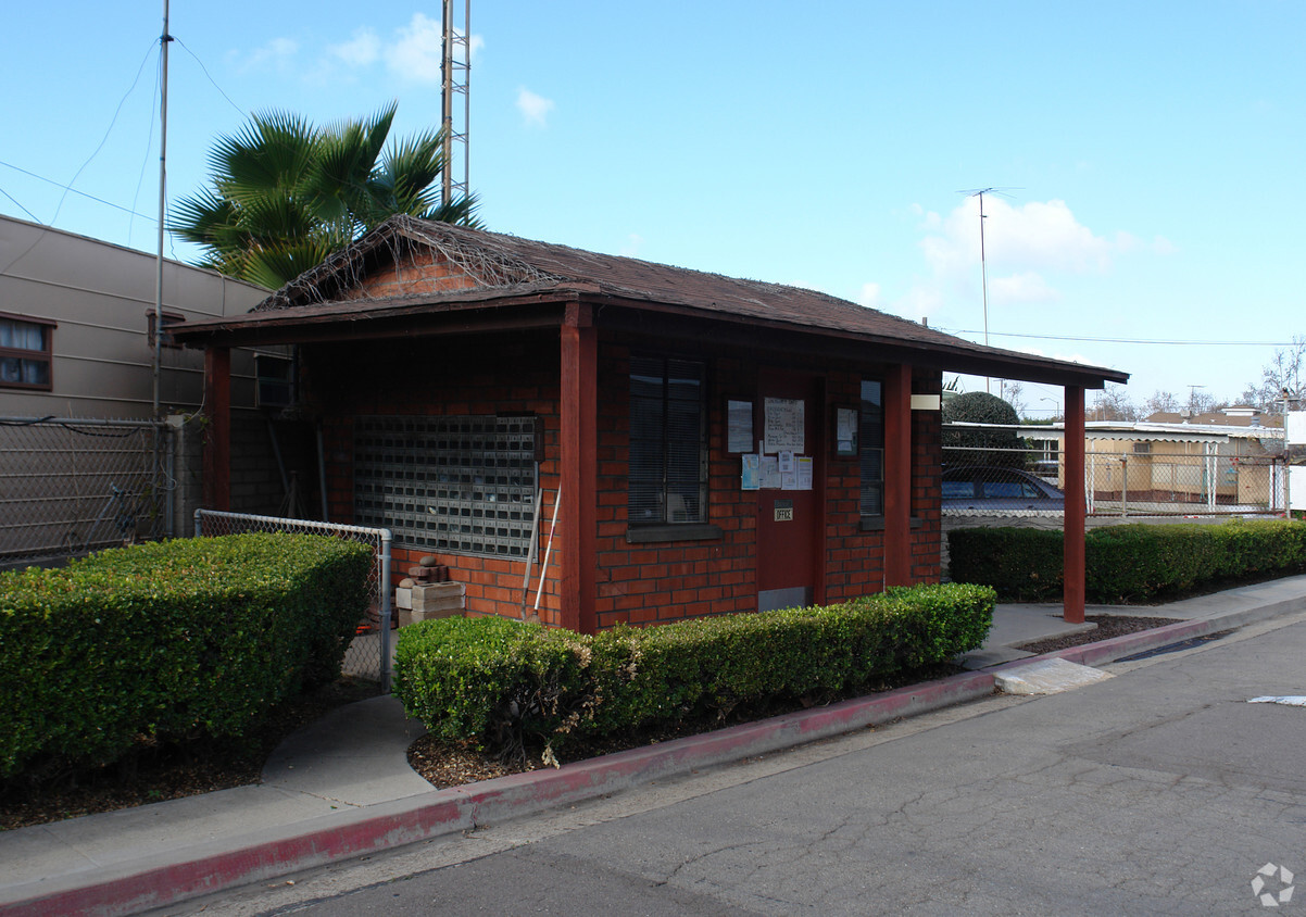 Primary Photo - Bison Mobile Home Park