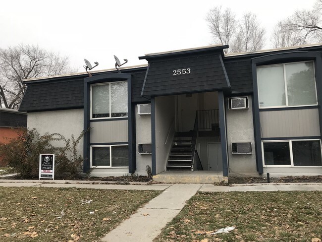 Foto del edificio - 2553 S Lake Park Cir