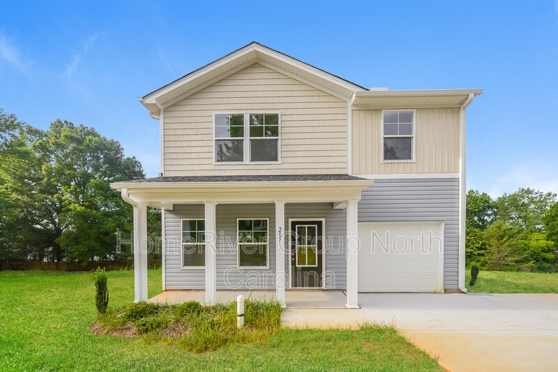 285 4th Ave N, Ellendale, NC 28681 House Rental in Ellendale, NC