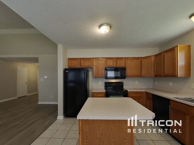 Foto del edificio - 477 Yorktown Ln