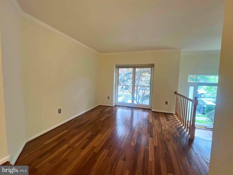 Building Photo - 6402 Brass Button Ct