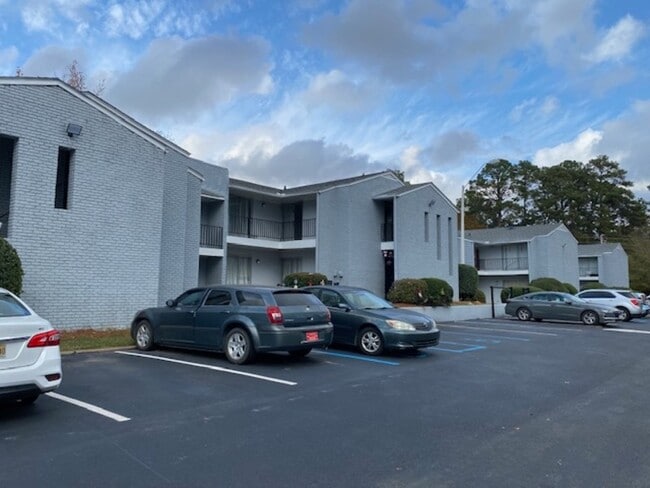 Building Photo - 225 W McDowell Rd