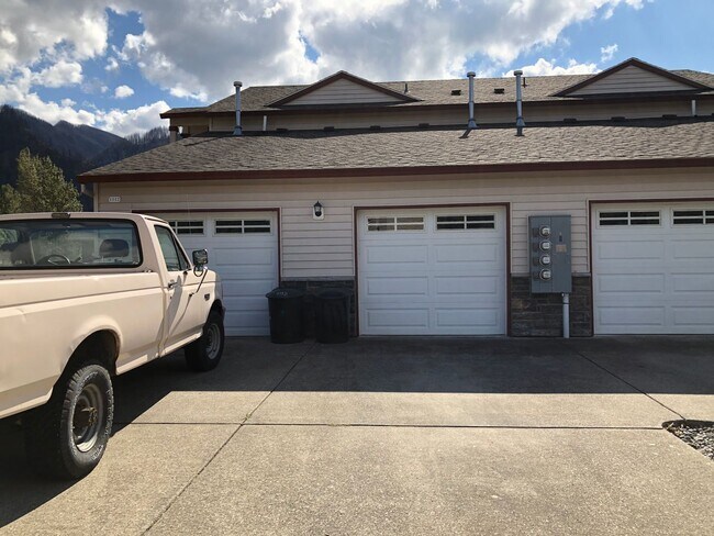 Foto del edificio - 2 bedroom 1 bath in North Bonneville