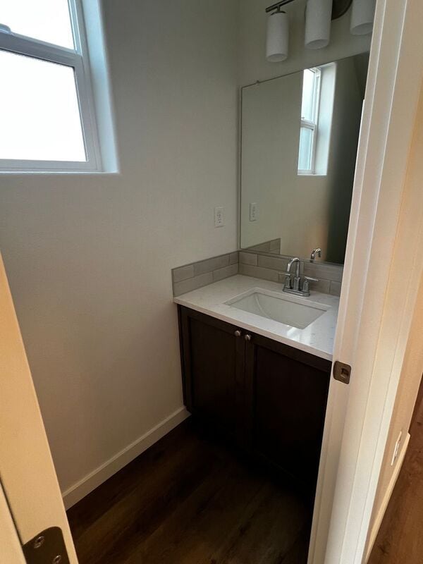 Building Photo - 3639 E Amazon Dr