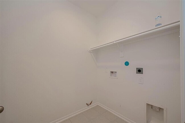 Foto del edificio - 22226 Cortona Gln Dr