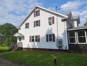 Building Photo - 185 Elm St