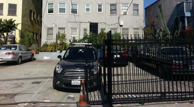 Building Photo - 846 S Catalina St