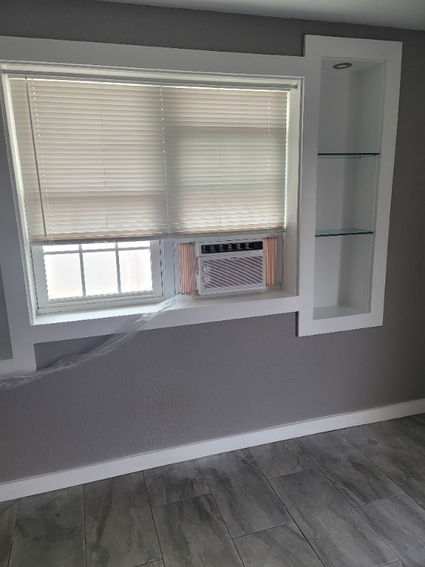 Building Photo - 4025 Sail Dr