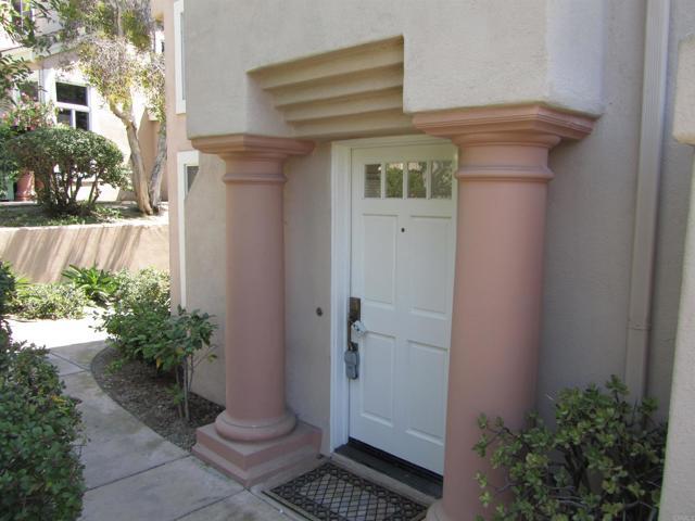 Foto del edificio - 12954 Carmel Creek Rd