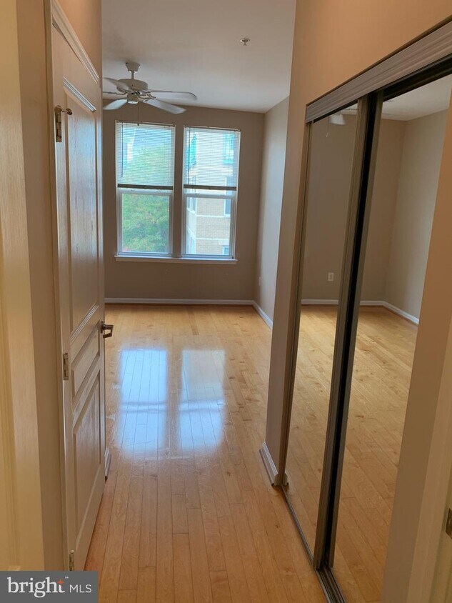 12001 Market St Unit 378, Reston, VA 20190 Condo for Rent in Reston