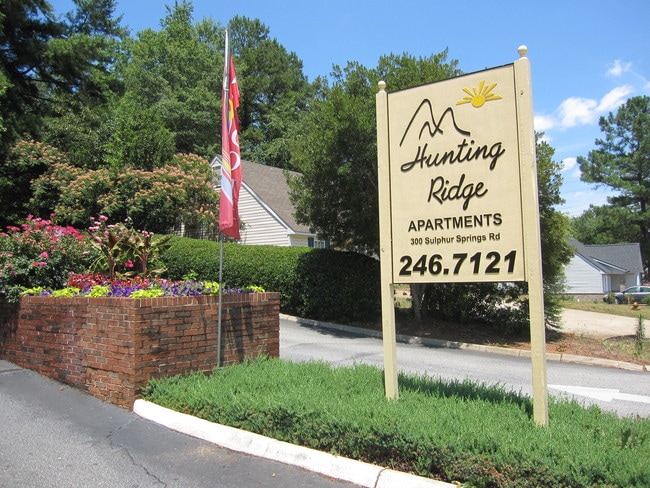 Foto del edificio - Hunting Ridge Apartments