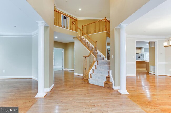 Foto del edificio - 15906 Chippenham Terrace