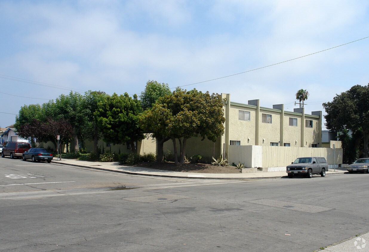 Building Photo - 6404 Whipporwill St