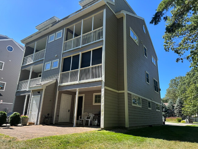 Foto del edificio - Winter Rental, Coastal Living Done Right –...