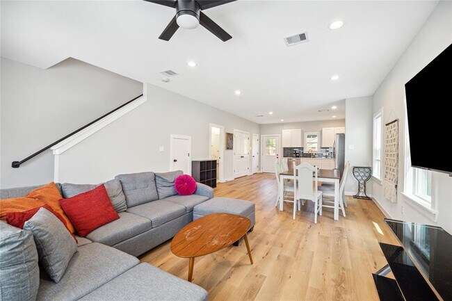 Foto del edificio - 5406 Kelford St