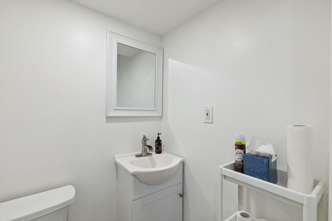 Foto del edificio - 6931 Lindbergh Blvd