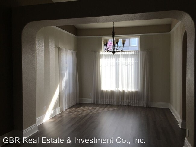 Building Photo - 4 br, 3 bath House - 997 Carter Street
