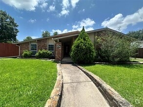 Building Photo - 541 Shadowcrest Ln