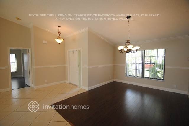 Foto del edificio - 4411 NW 73rd Way