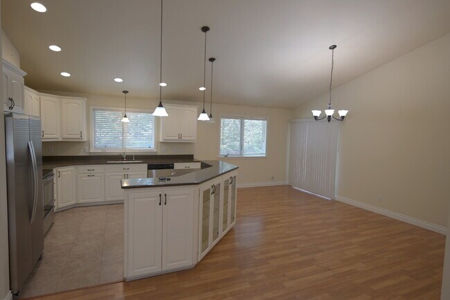 Foto del edificio - 3 bed 2 bath in Sequim