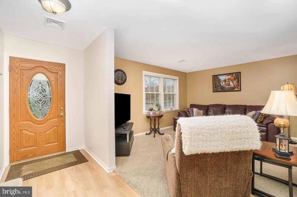 Primary Photo - 5400 Oxford Dr