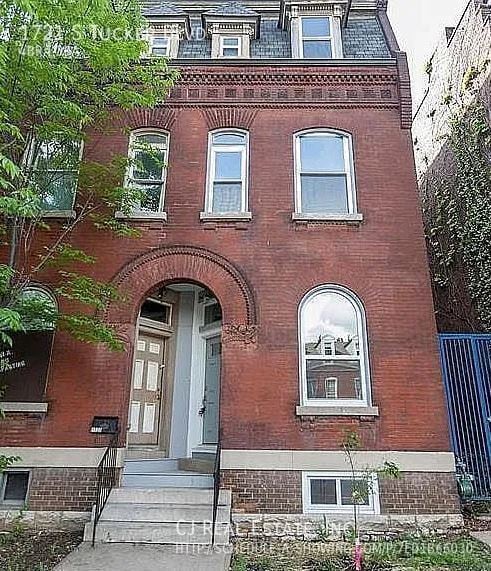 Primary Photo - 1721 S Tucker Blvd