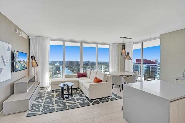 Foto del edificio - 4010 S Ocean Dr