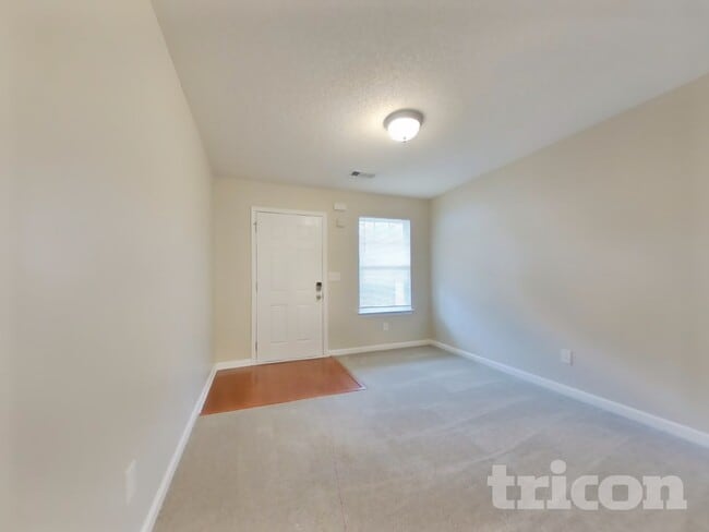 Foto del edificio - 455 Thistle Cove