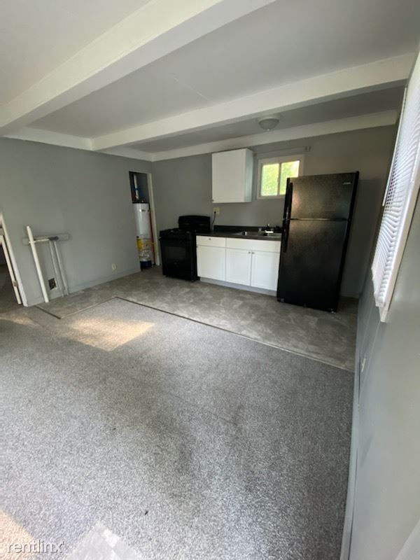Building Photo - 1 br, 1 bath House - 409 East Walnut Street