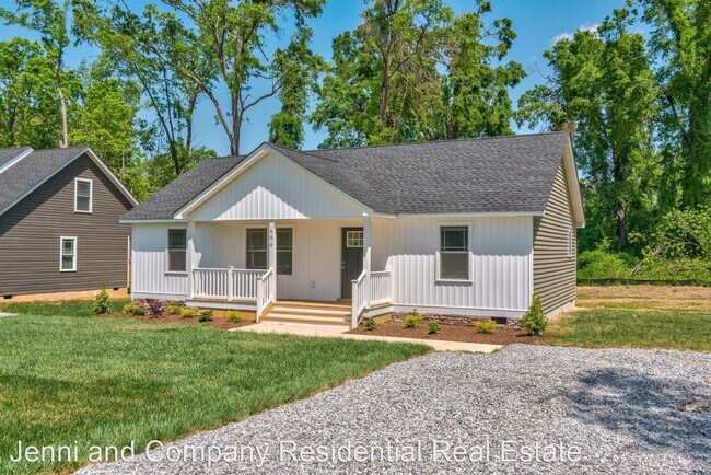 Building Photo - 3 br, 2 bath House - 606 W Fourth St
