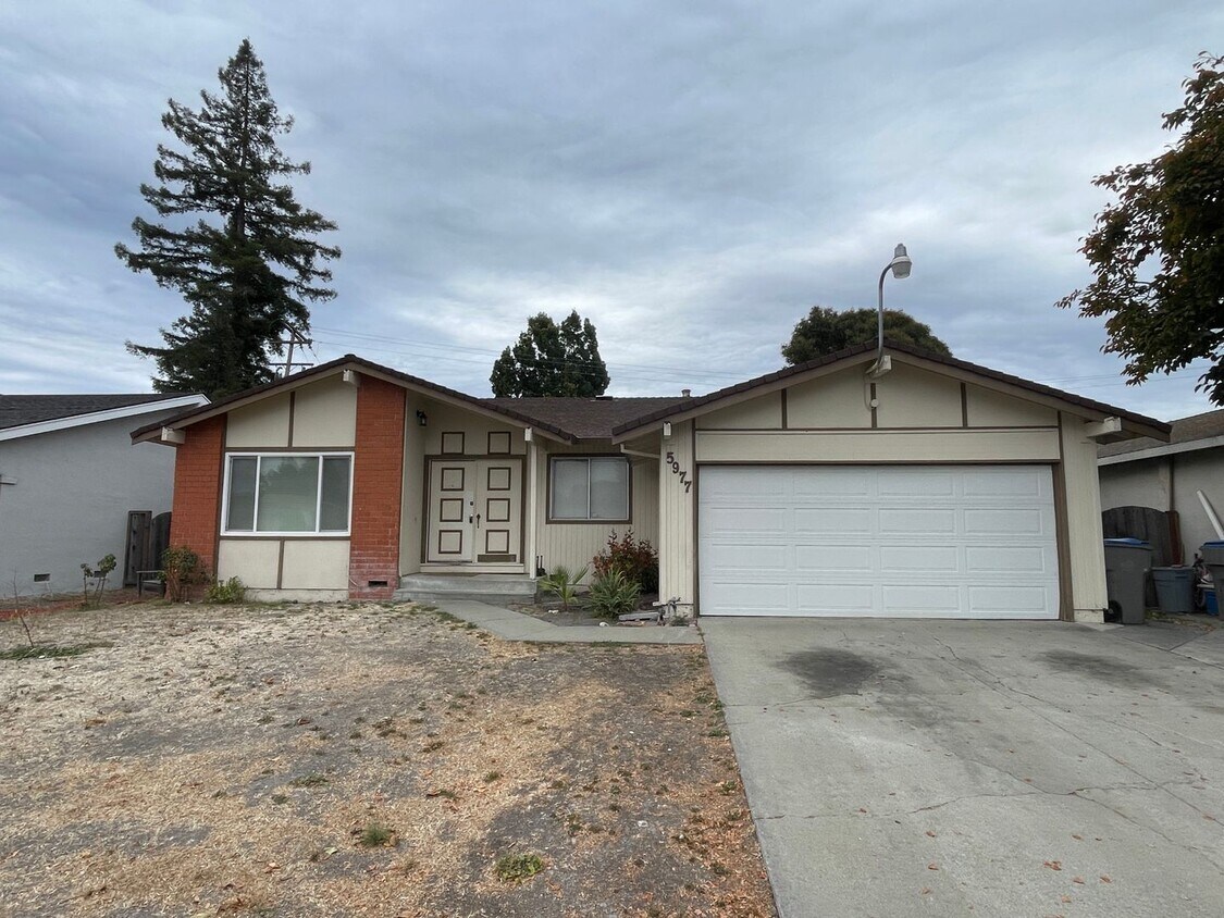4bd/2ba - Blossom Valley Home - Coming Soon! - 4bd/2ba - Blossom Valley Home - Coming Soon!