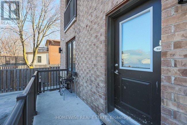Building Photo - 814-814 Glencairn Ave