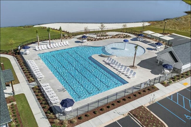 Foto del edificio - 7105 Myrtle Burl Wy