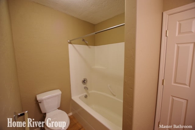 Building Photo - 3909 W Taft St